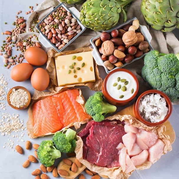 fleisch gemüse brokkoli käse walnüsse artischocken mandeln gesund healty food essen